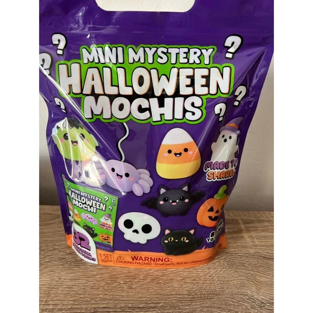 Crazy fun 32 pack Halloween mochis  & 4 pack Halloween squishes